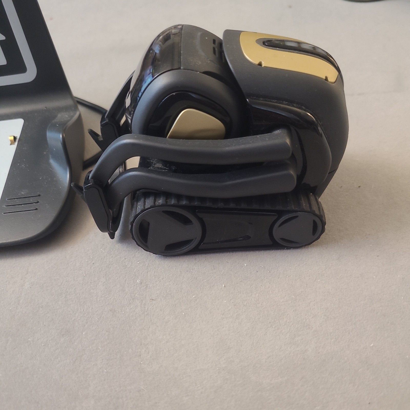 Original Anki Vector Advanced Companion Home Robot with Base