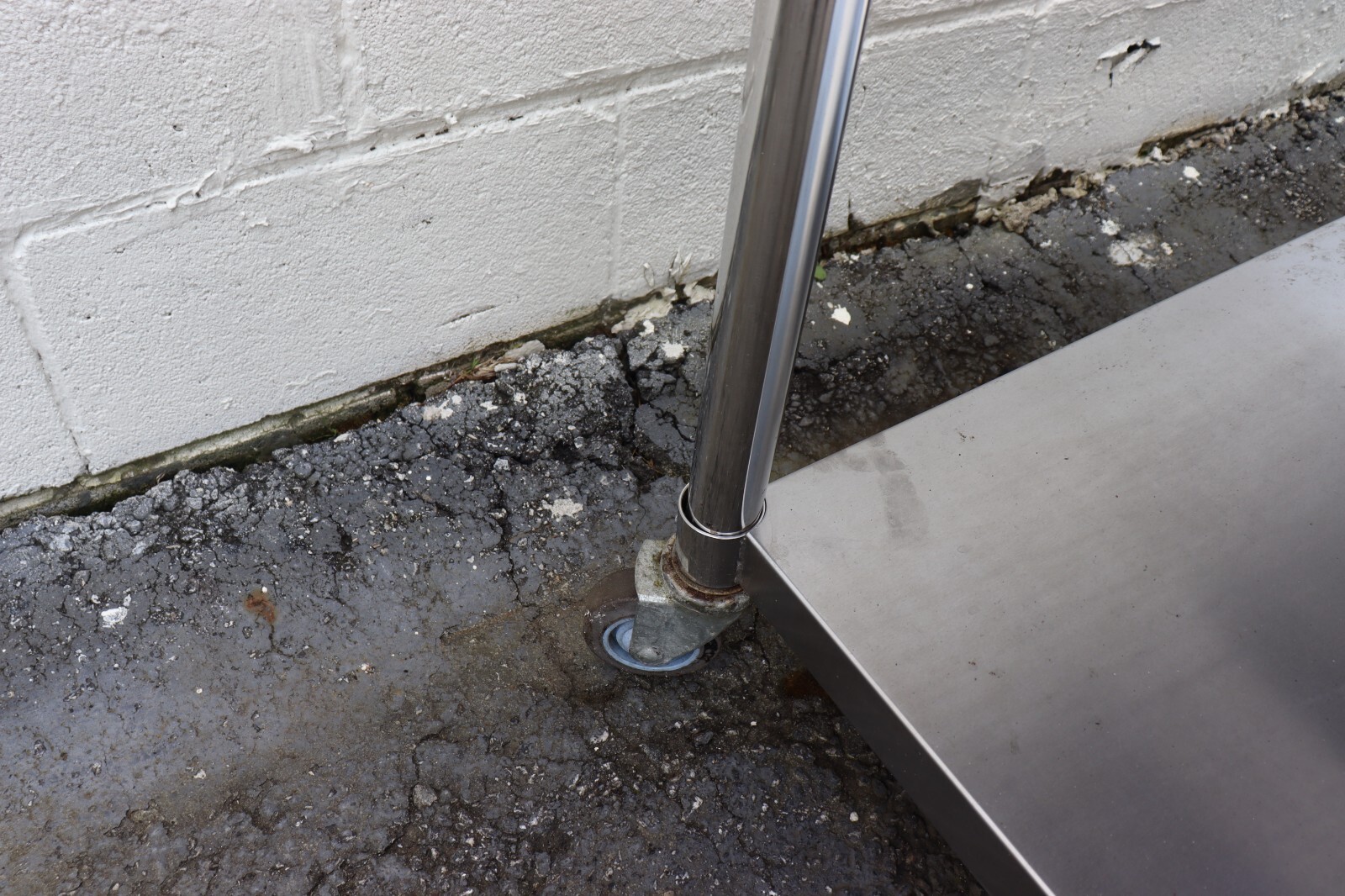 Klinger's PES-3048 48" Stainless Steel Equipment Stand, w/ Casters, Used