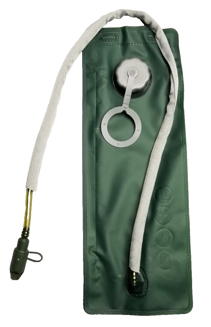 3L 106oz Hydration Bladder w/ Tube & Bite Valve Green / Grey 18"L x 6.75"W NIB