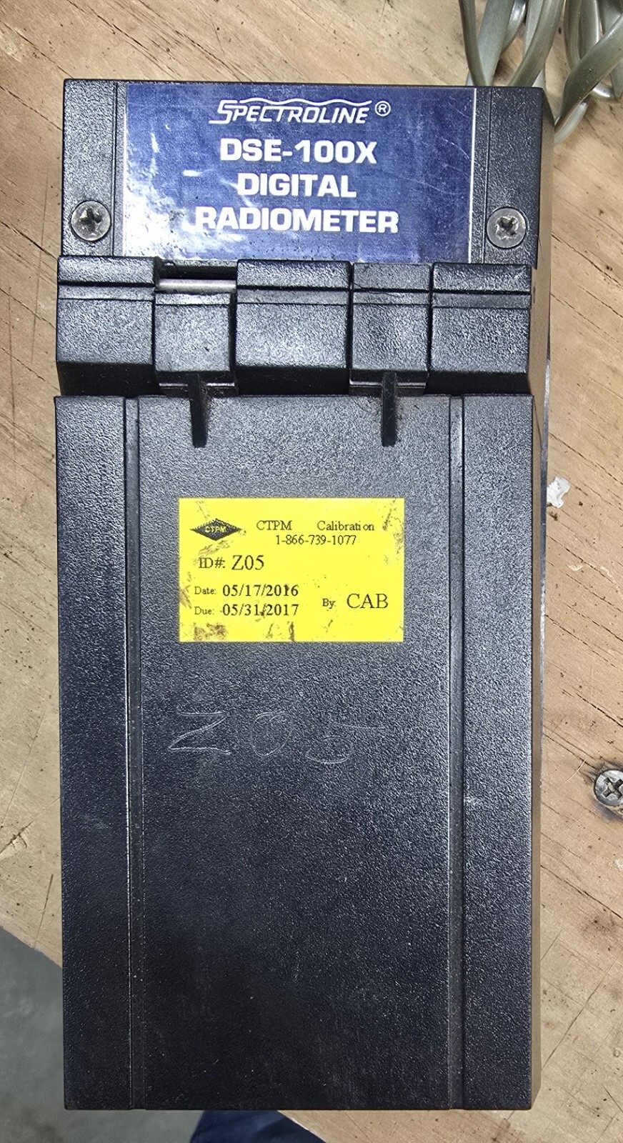 CALIBRATED Spectroline DSE-100X Digital Radiometer W/ DIX-555A