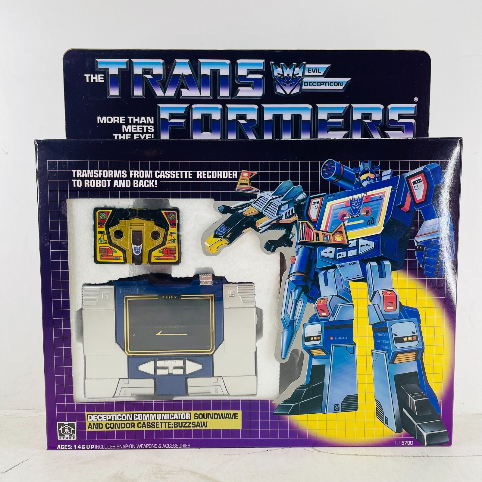 Transformers G1 Decepticon Communicator Soundwave Condor Cassette Buzzsaw Figure