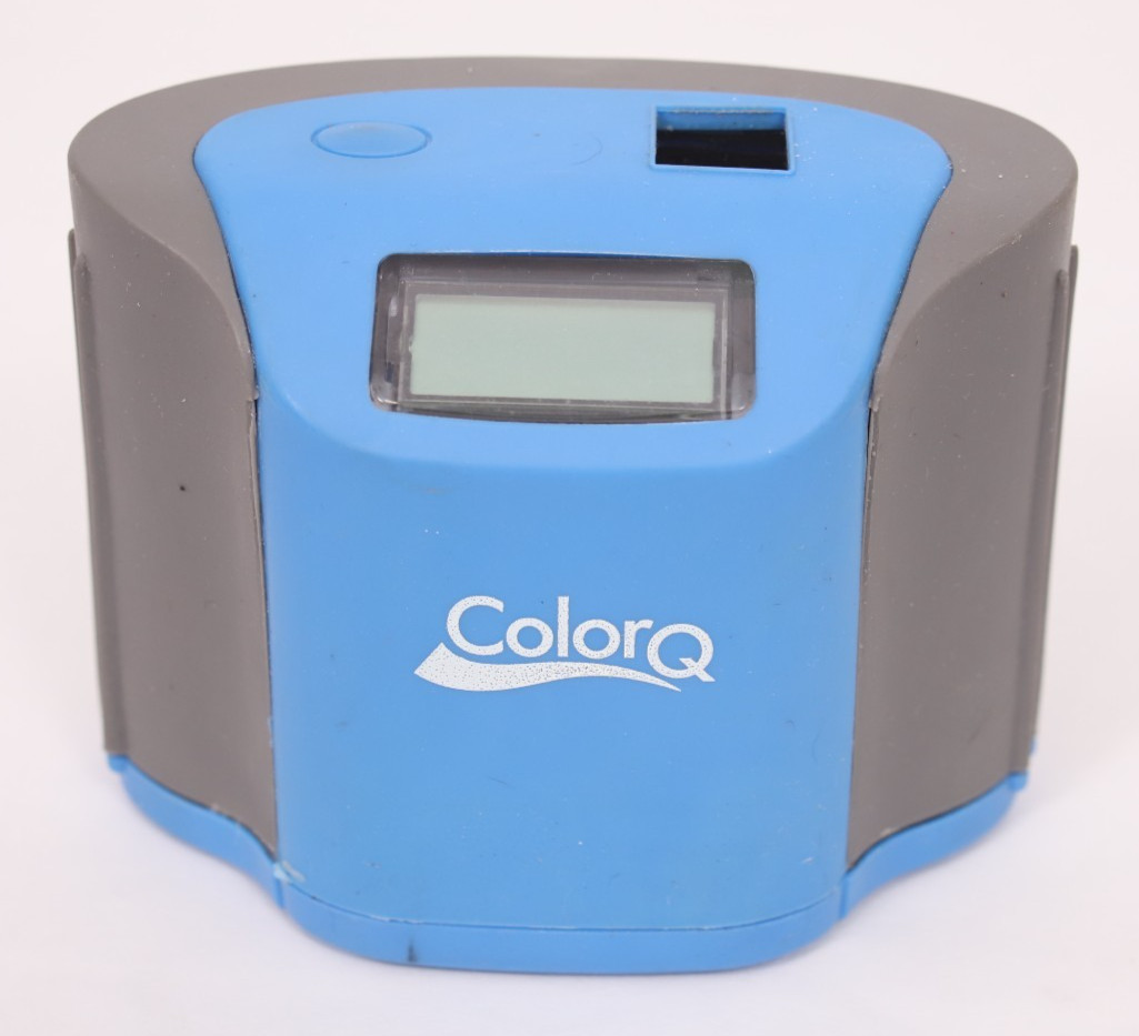 Lamotte ColorQ Pro 7 Pool / Spa Testing Kit w/ Case, Manual & 6 x 30 Tablets