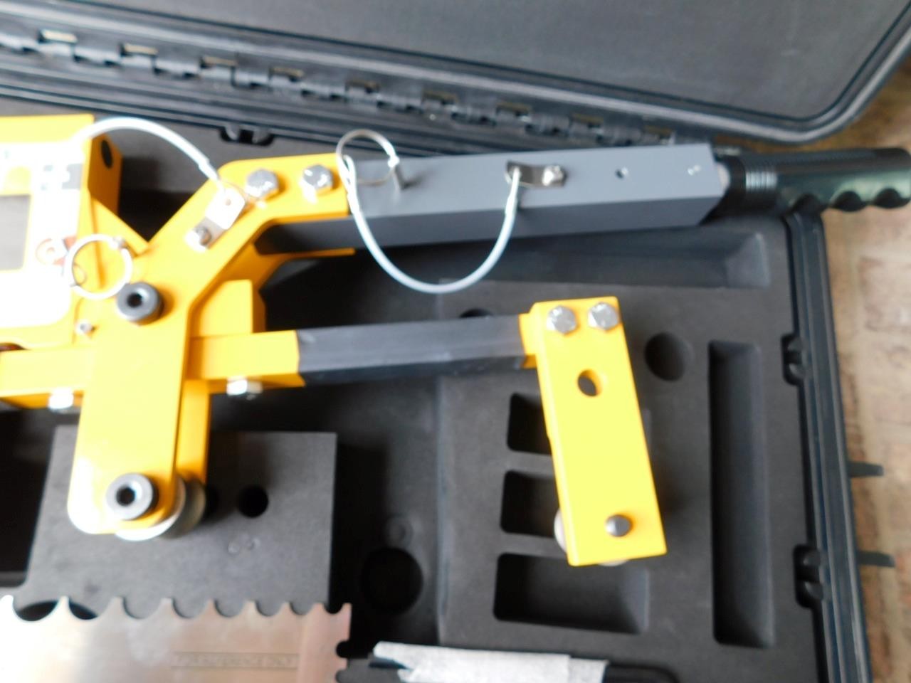 DILLON QUICK CHECK AWT05-508114 10,000 LBF WIRE TENSION METER GAUGE GAGE