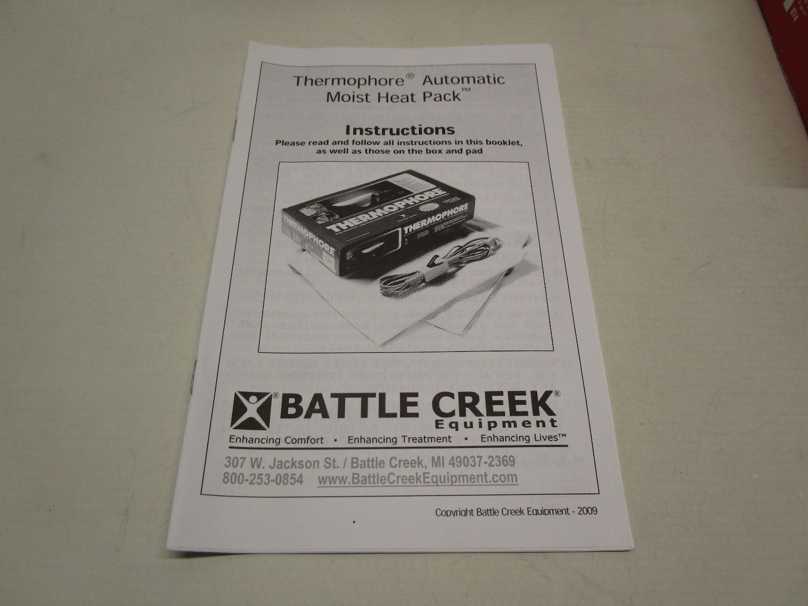 NEW ~ THERMOPHORE Moist Heating Heat Pack Pad Electric 056 Medium 14 x 14 Beige