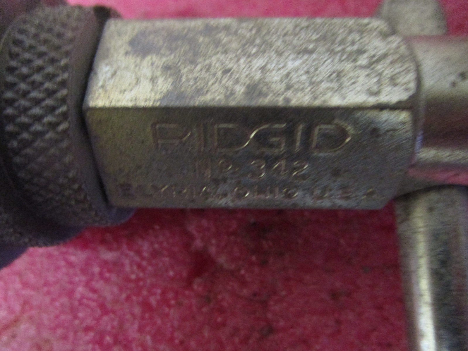 Ridgid 31405 342 Internal Wrench 4 1/2", 1" - 2" Pipe Capacity, 15/8 lbs
