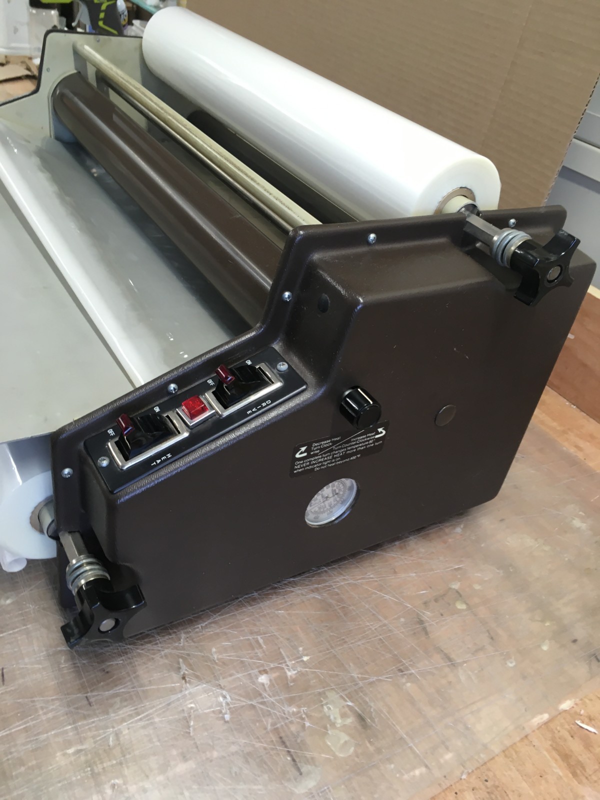 **LEDCO PREMERE 1 18-INCH COMMERICAL LAMINATOR & 2 ROLLS HD SHOP SCHOOL