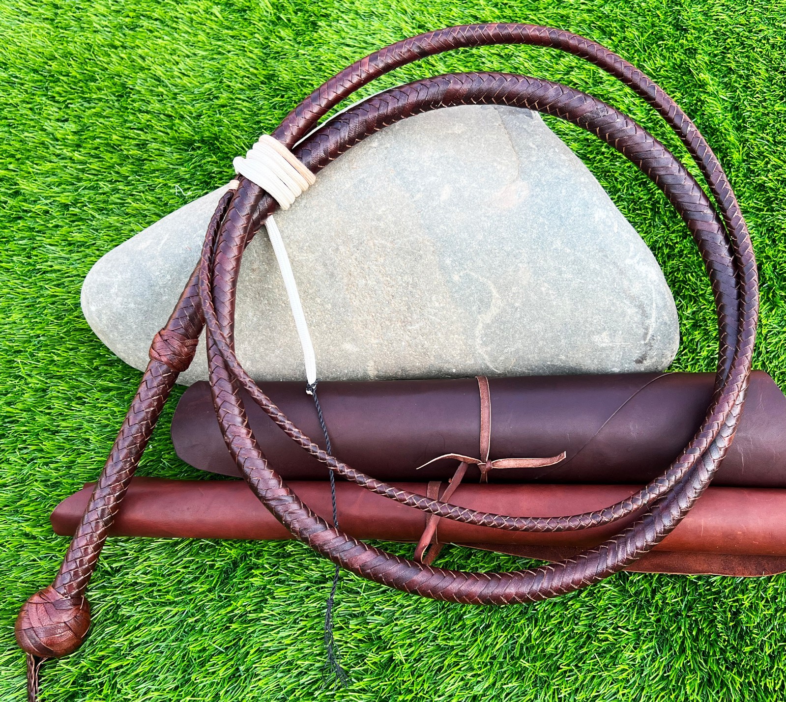 Handmade Brandy Goat Leather Bullwhip: Indiana Jones Style Bullwhip