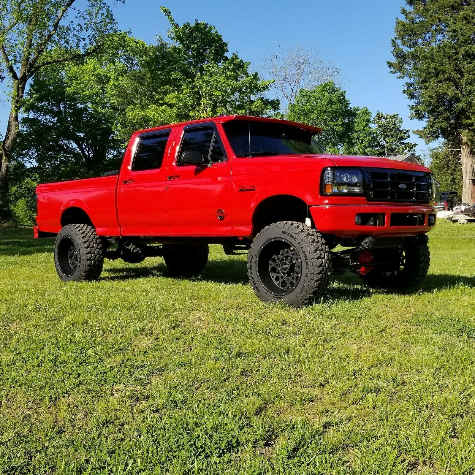 # 1244 High Gloss Premier Red Single Stage Acrylic Enamel Paint Gallon Kit