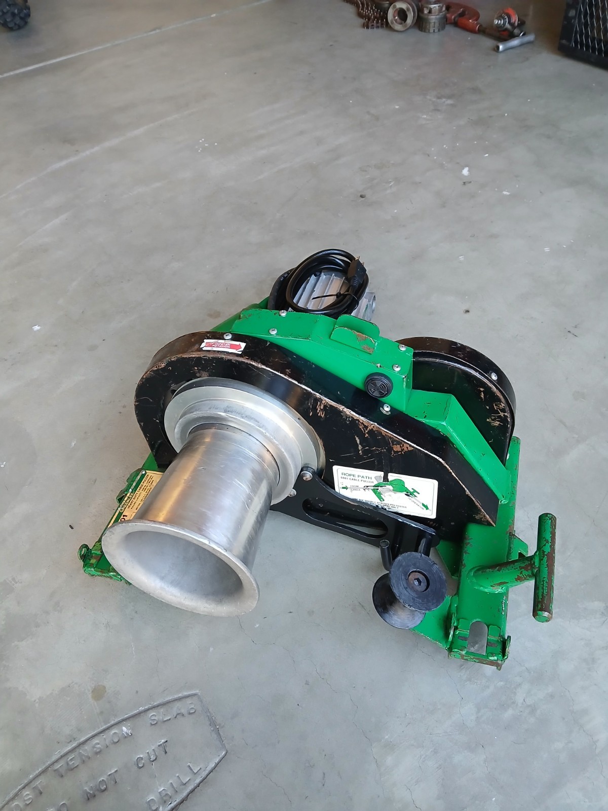 Greenlee 6001 6500 lbs Super Tugger Cable Puller