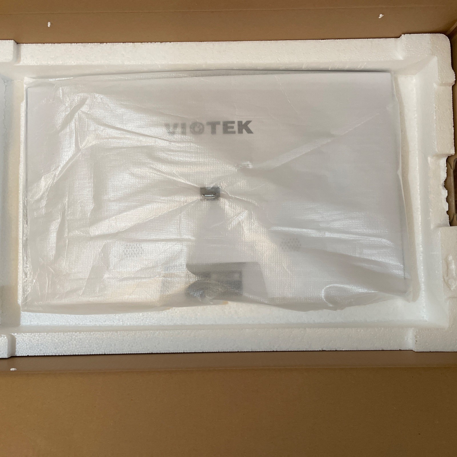 Viotek 24 Gaming Monitor Model NO./BN24CW Curved 24 Inch Screen