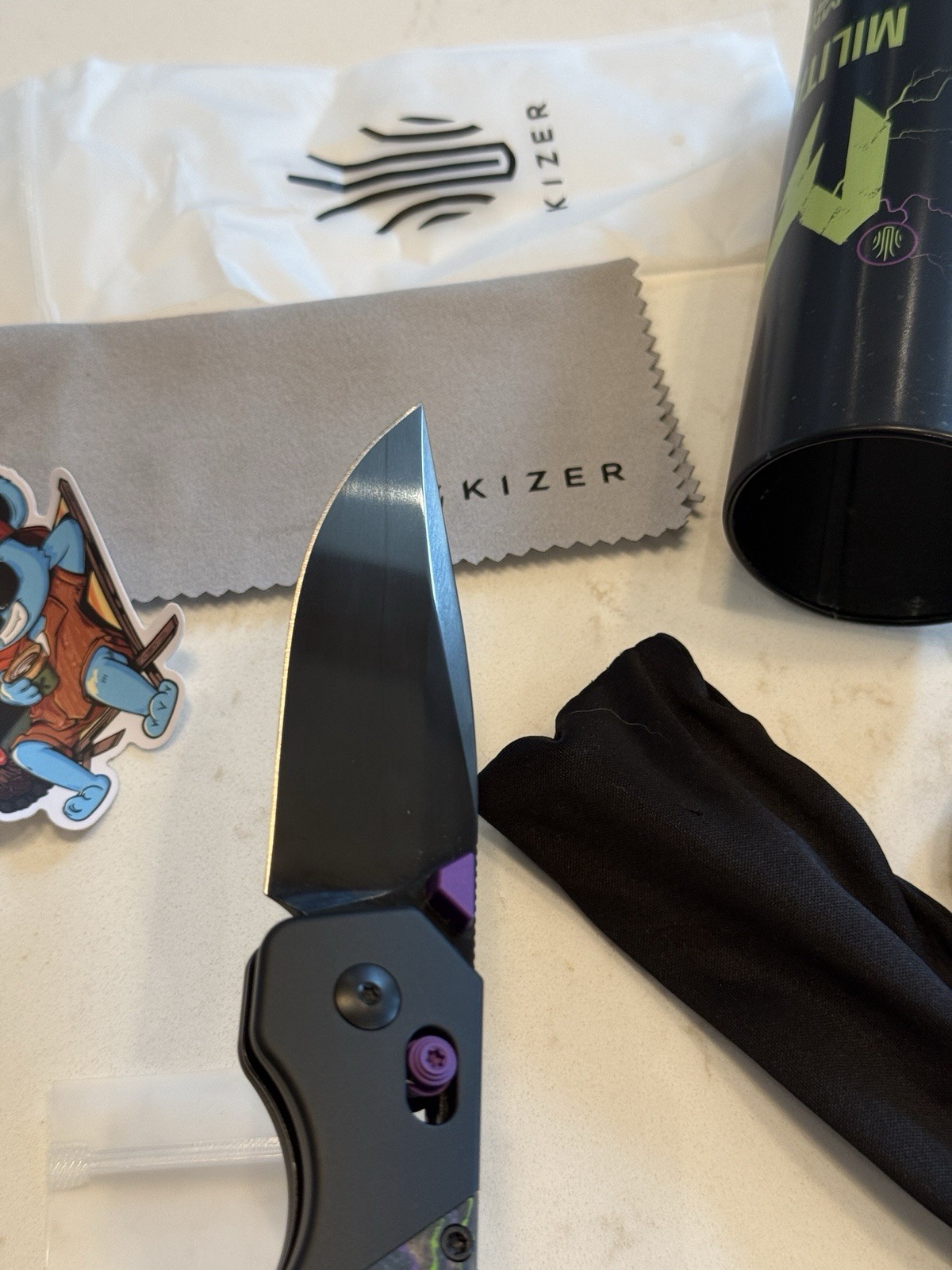 Kizer Militaw- Pocketknife World Breaker Camo S45VN DLC Blade City Exclusive