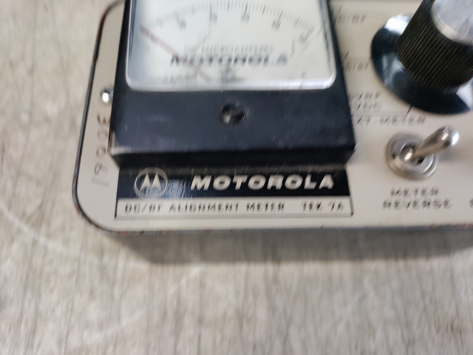 MOTOROLA TEK 7A DC/RF ALIGNMENT METER RADIO TEST UNIT