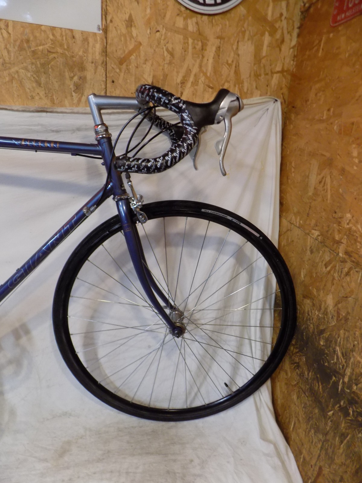 VINTAGE GIANT ALLEGRE 16-SPEED LIGHTWEIGHT ROAD BIKE GT ALLEGRO SHIMANO RX-100