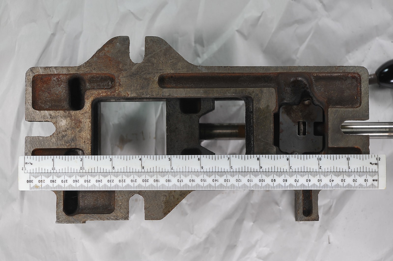 Heinrich No 4 GM Precision Toolmaker Grinding Vise 4" Jaw Racine Bakelite WI USA