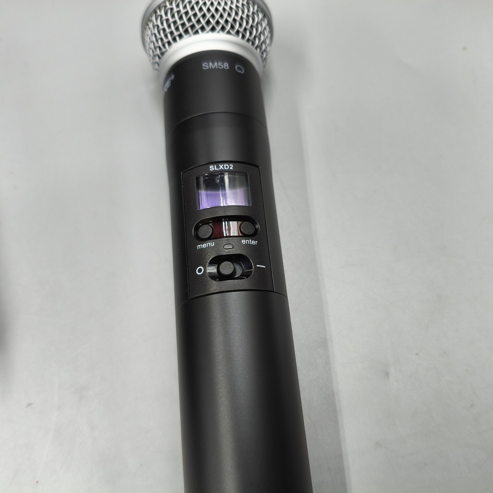 SLXD24D/SM58 Digital Wireless Microphone System with SM58 Capsules Shure