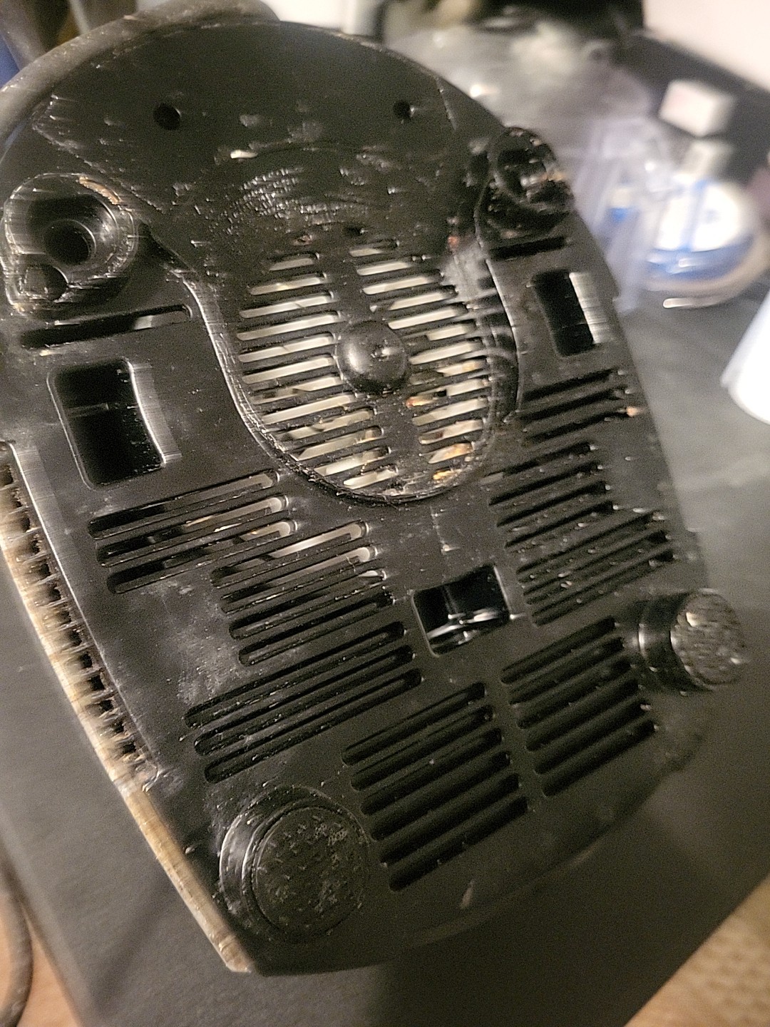 Waring Food Processor WFP16SCD No Pitcher Or Blade Just Base