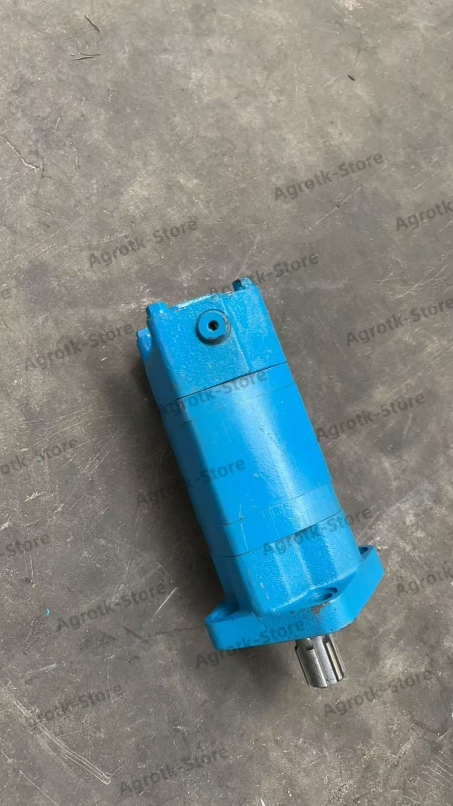 AGT Hydraulic Orbital Motor 4Hole BM5-400 For ECSSTR072 Skid Steer Rotary Tiller