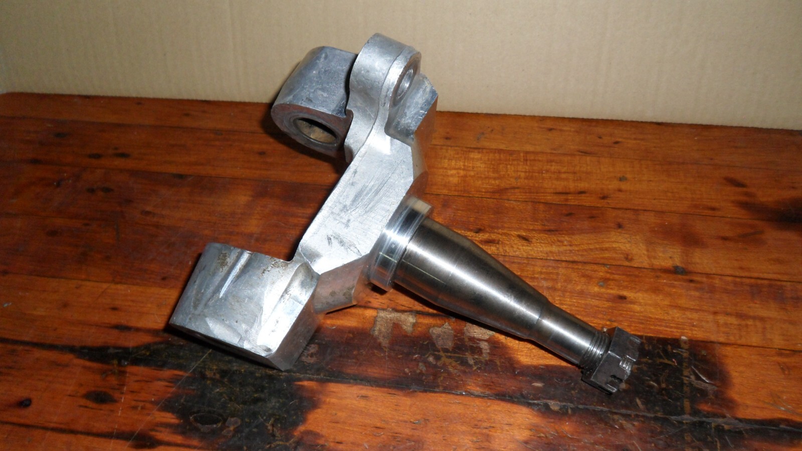 Forged Aluminum Sprint Car Stock Height Long Stepped Spindle USAC ASCS