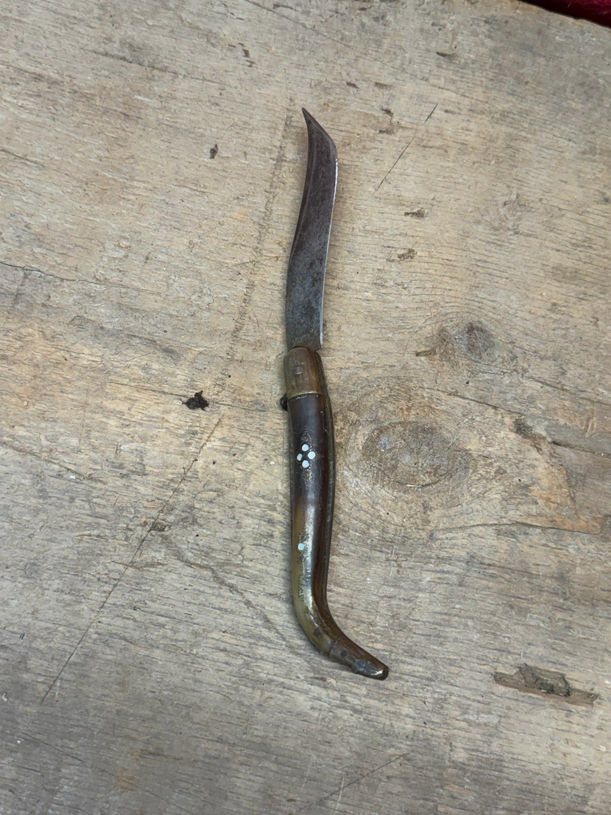 Primitive 1800s 19th Century Forged Native American Navajo Folding Knife