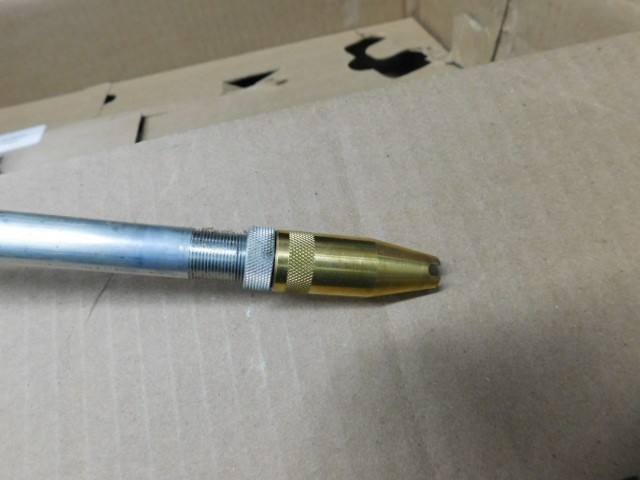 GuardAir 83SG Syphon Pneumatic Oil Gun