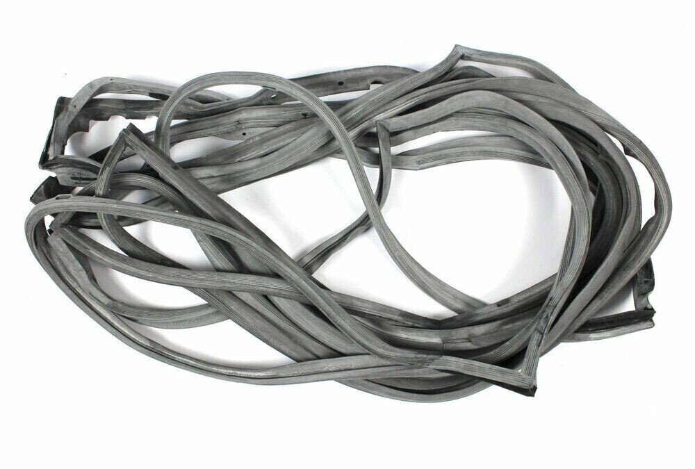 Door Seals Weatherstrip Seal For Mercedes Benz W123 TD WAGOON ESTATE 300TD