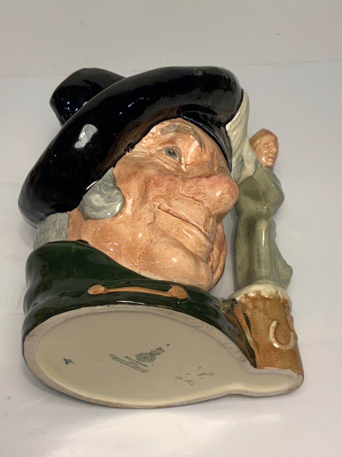 Vintage 1972 Royal Doulton Tam O' Shanter Toby Jug 7 in.