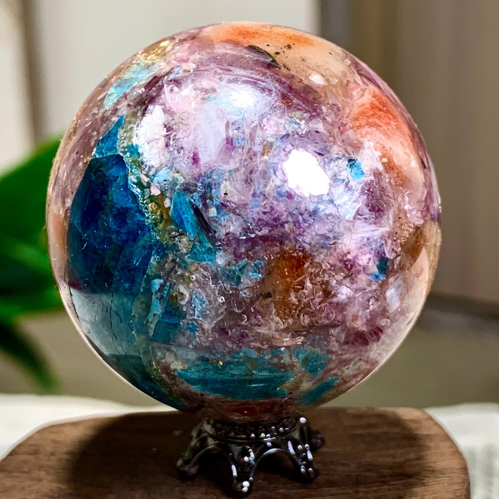 113G Natural Blue Aptite +Sun Stone purple lepidolite Sphere mineral sample