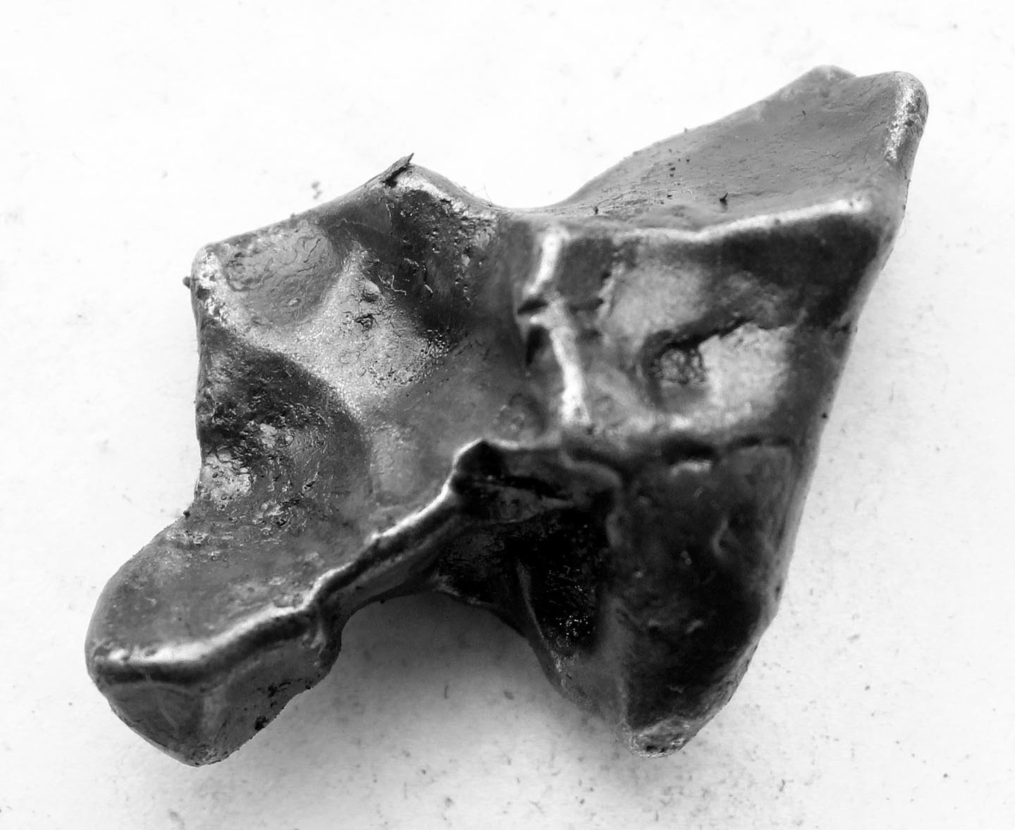 Sikhote-Alin 27.3g Meteorite - Well Shaped Individual With Regmaglypts