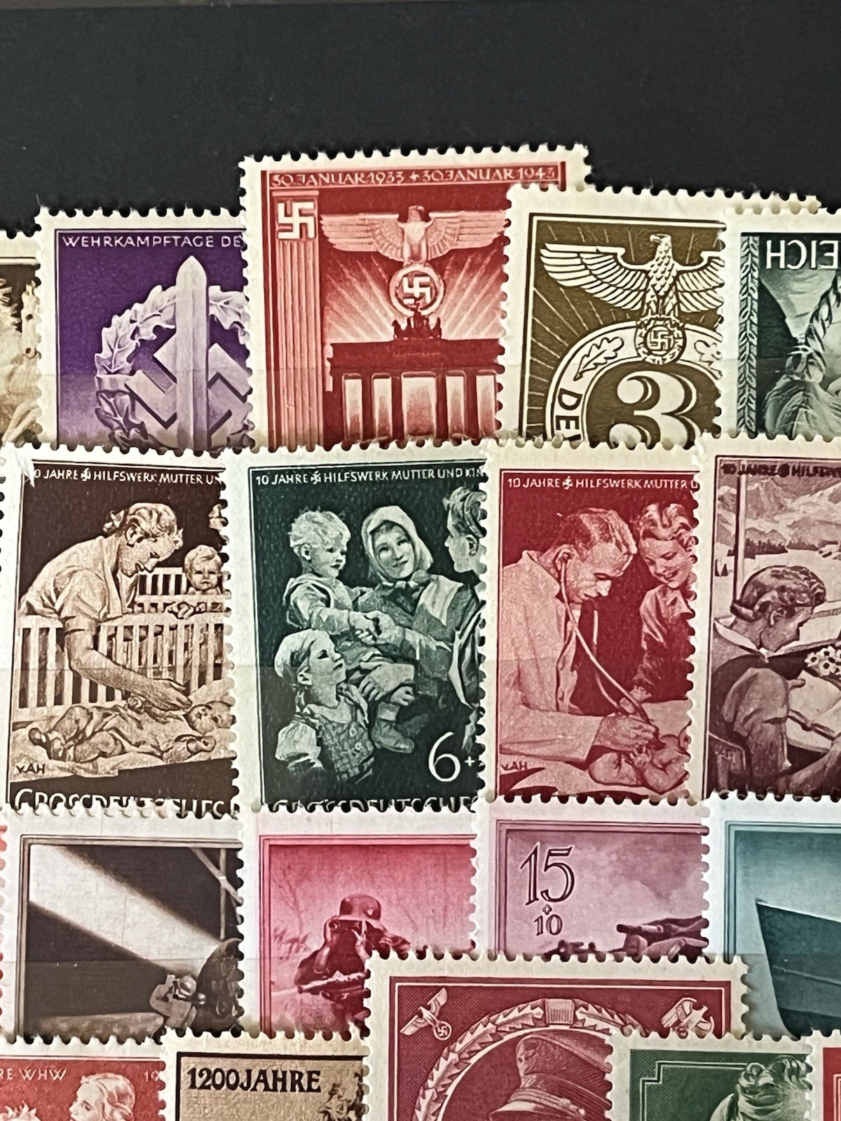 GERMANY - DEUTSCHES REICH - WWII - Collection With Complete Sets - All MNH