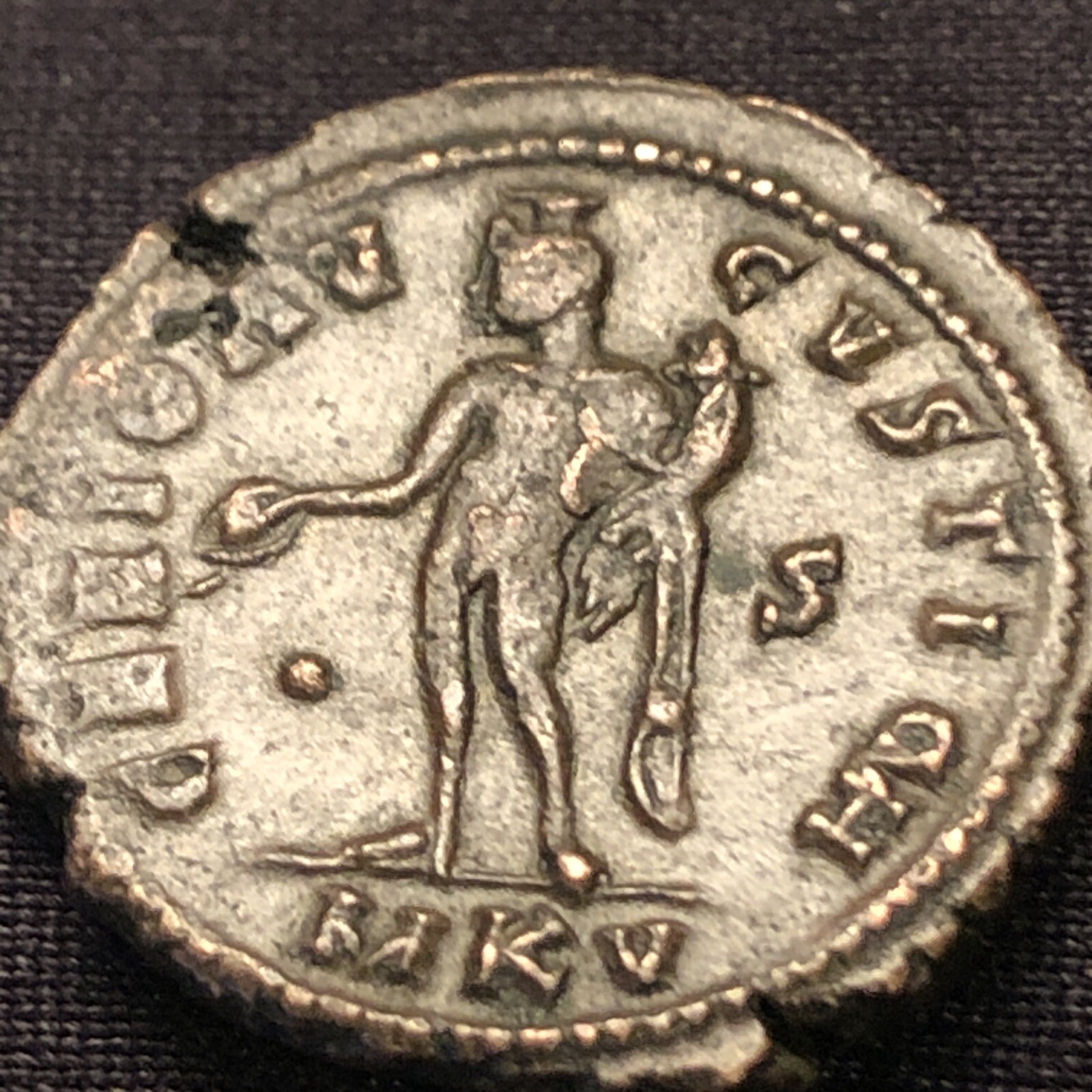 ancient rome Maximinus II Ad 310-313 Ae Follis rev genius high grade nice