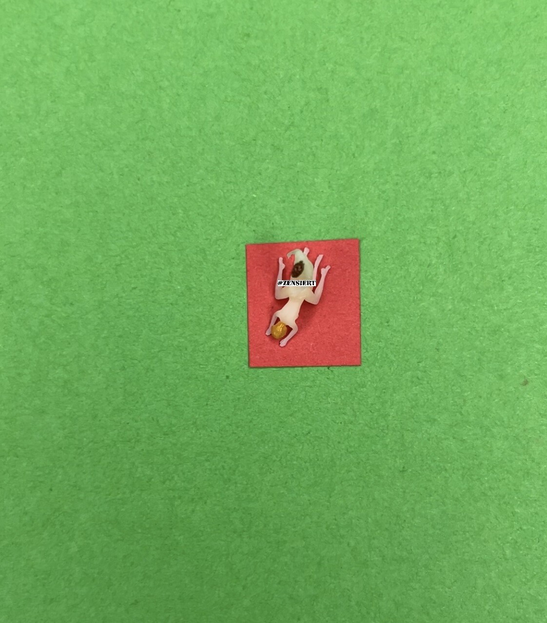 N Gauge Sexy Scene V1N Lovers Couple on Blanket 1/160 Figures Diorama Model Railway