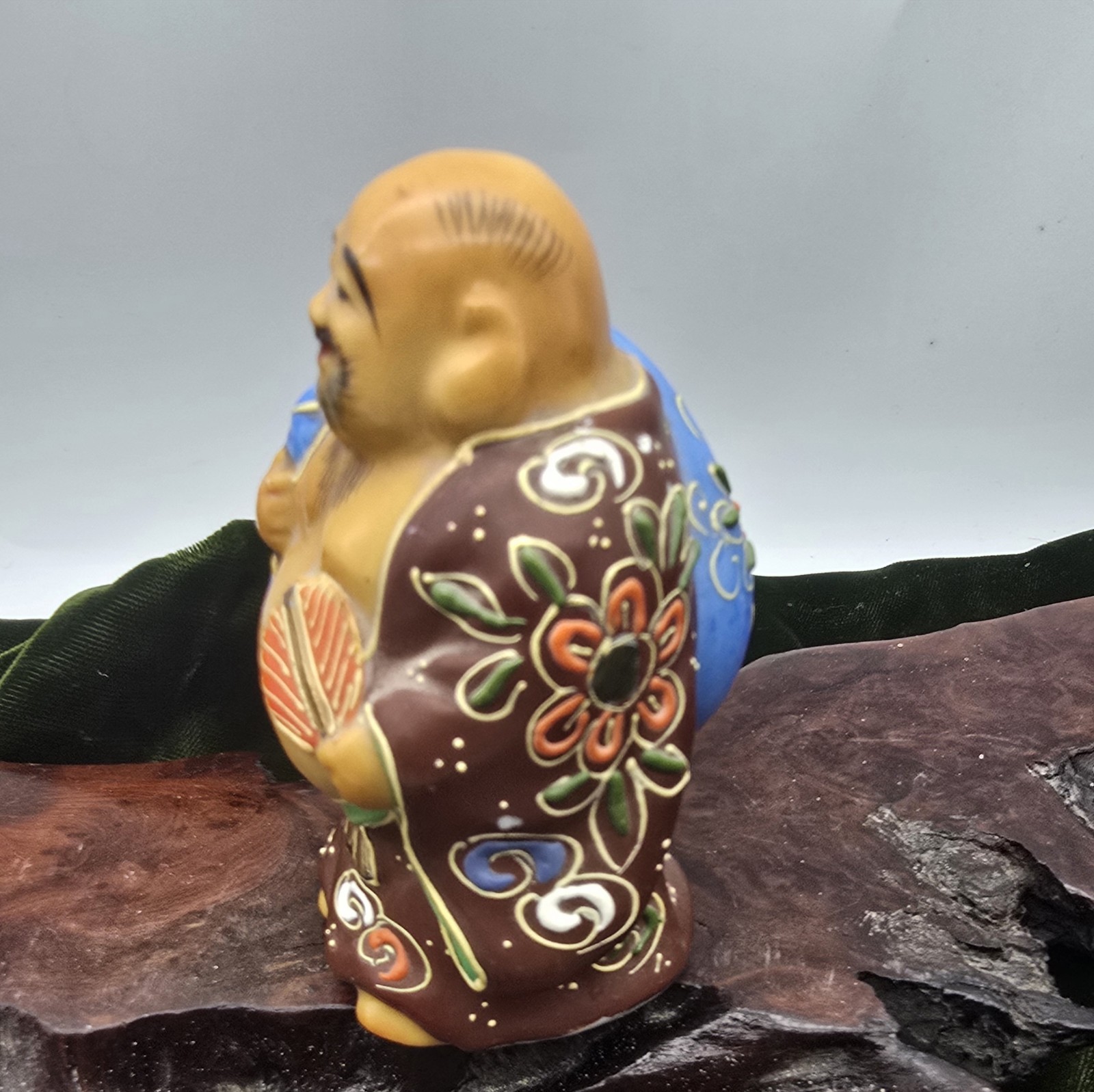 Vintage Kutani Moriage Japanese Hotei Laughing Buddah 3.5x2 Asian Figurine