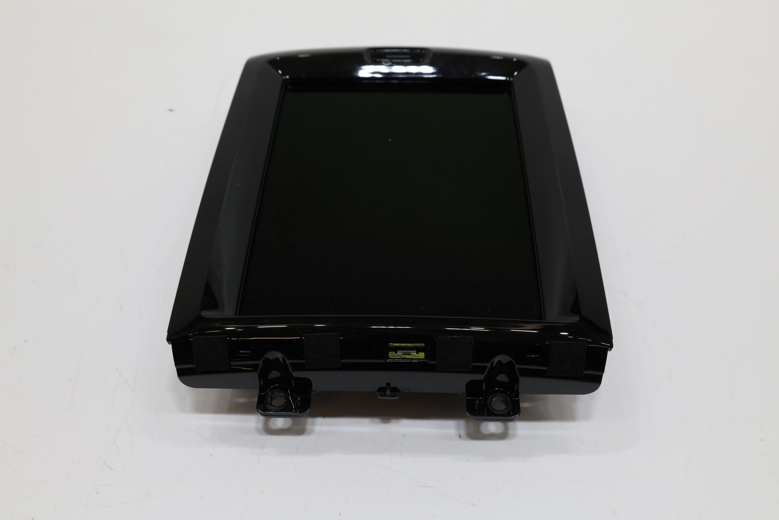 2021 - 2025 VOLVO XC60 FRONT DASH CENTER DISPLAY SCREEN MONITOR 9" OEM 32218885