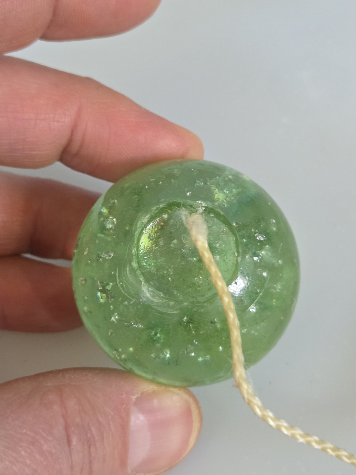 Vintage CLACKERS Click Clack Klik Klaks Ker-Knockers Balls 1960's Gitter Green