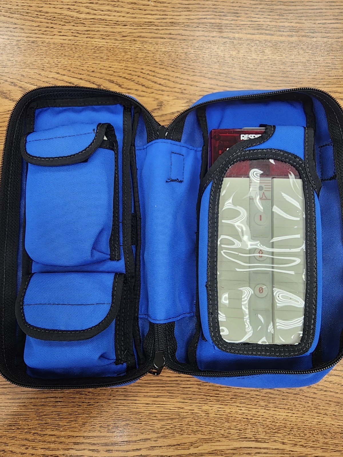 RESPIRONICS SP02 920M Handheld Pulse Oximeter Portable- Tested/Working with case