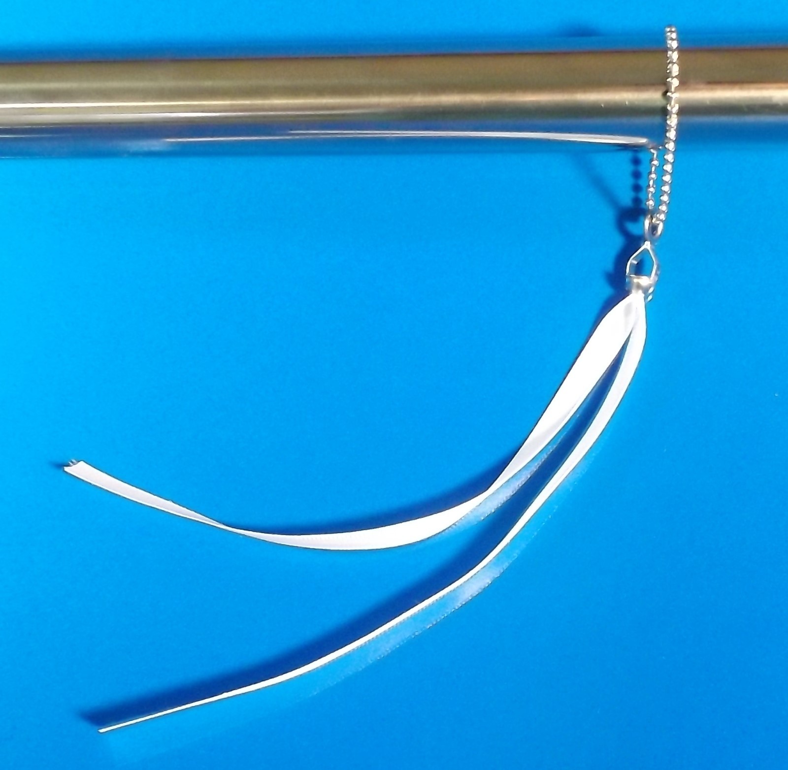 Apparent Wind Indicator Docking Aid "Tail Feathers", thats for the birds