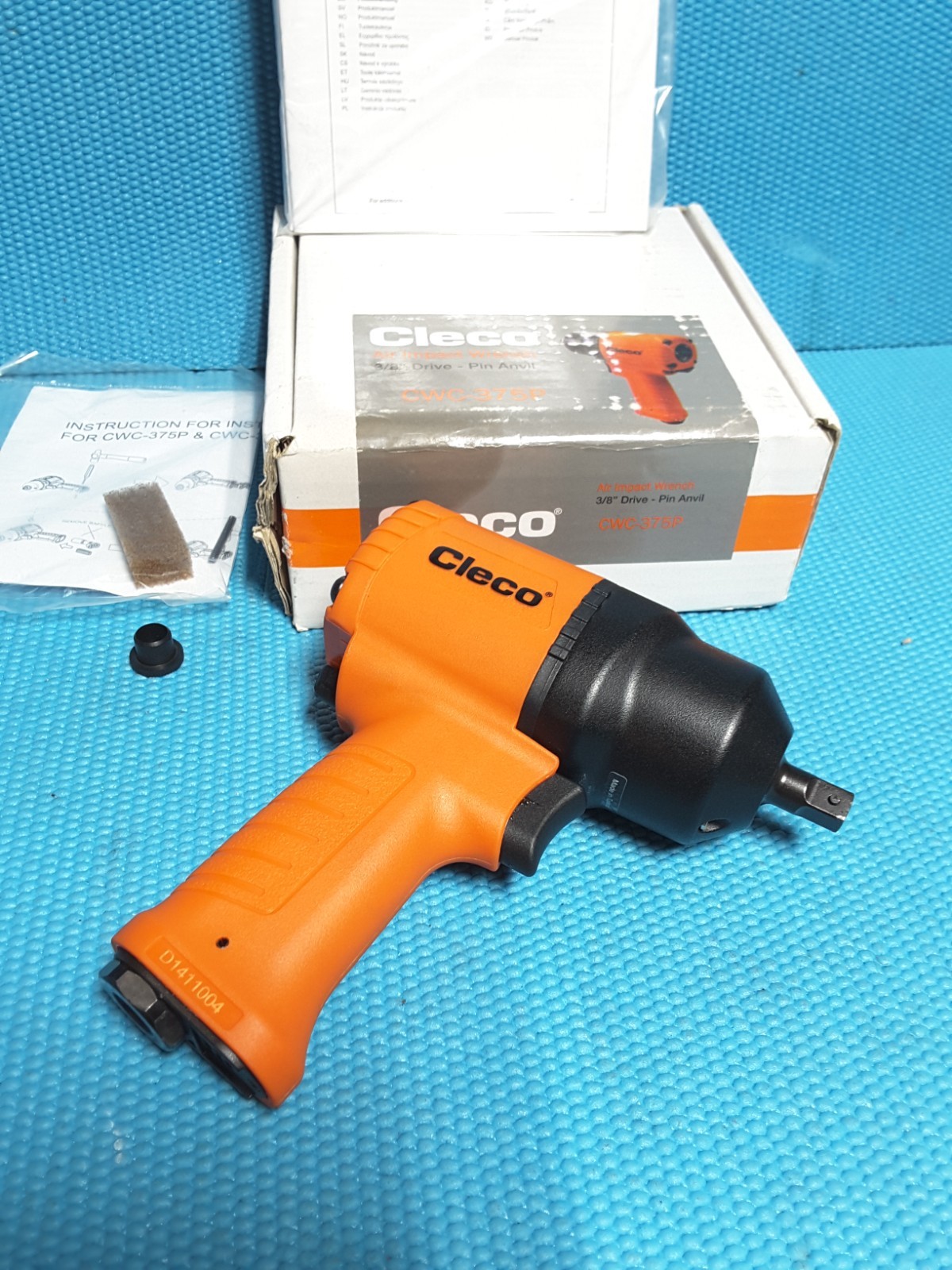 Cleco Air Impact Wrenches, 3/8 in, 450 ft lb, 10,000 RPM.