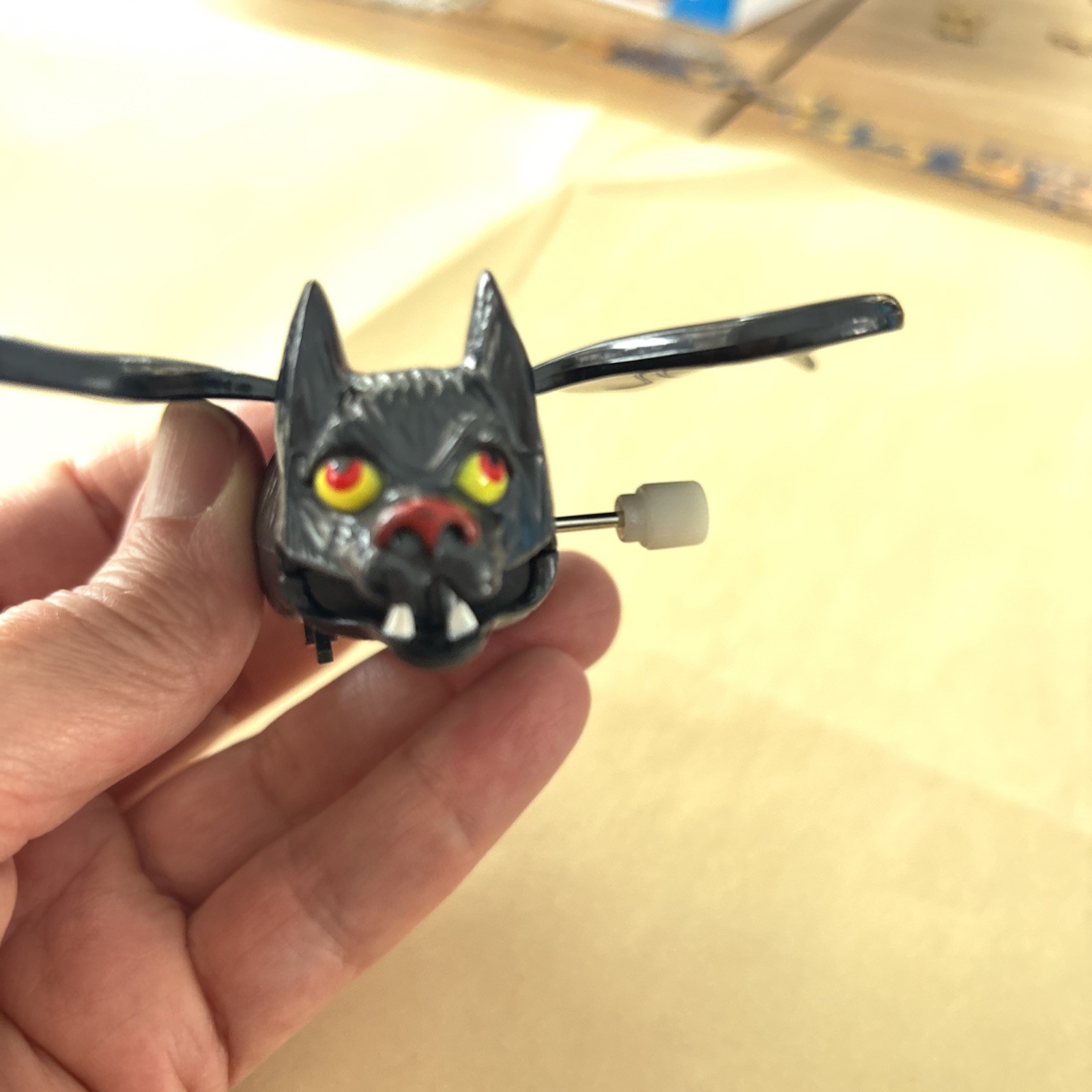 Wind Up Bat Wings Flap And Rolls Tested Works