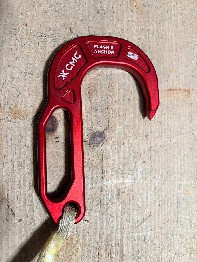 CMC Rescue Levr Fire Escape System w/hook, descender, carabiner, rope + bag NEW