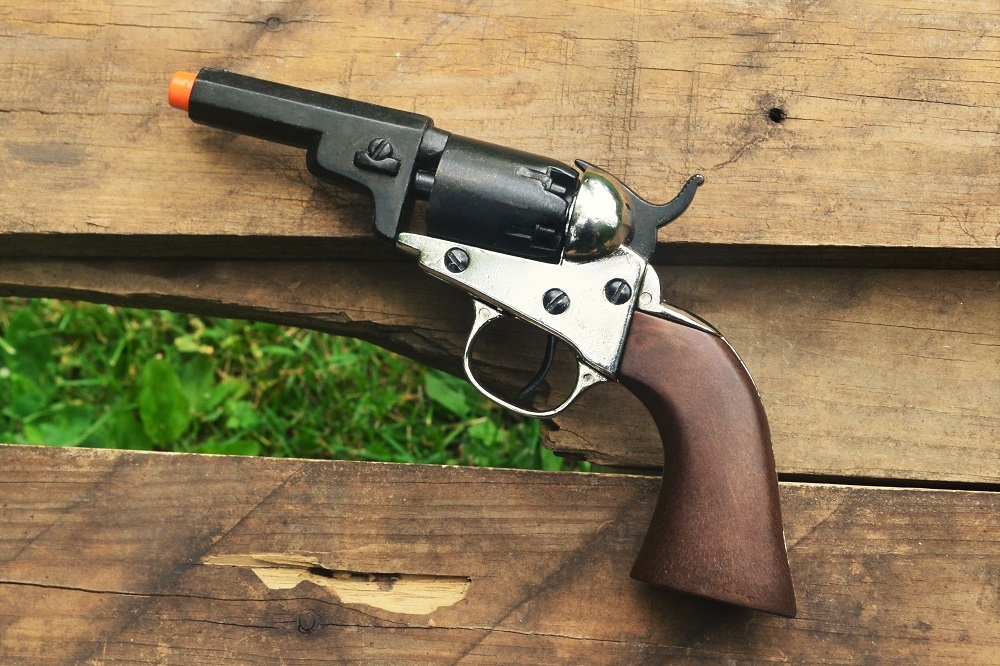 Colt 1849 Navy Pocket Pistol Revolver - Wells Fargo - Dragoon - Denix Replica