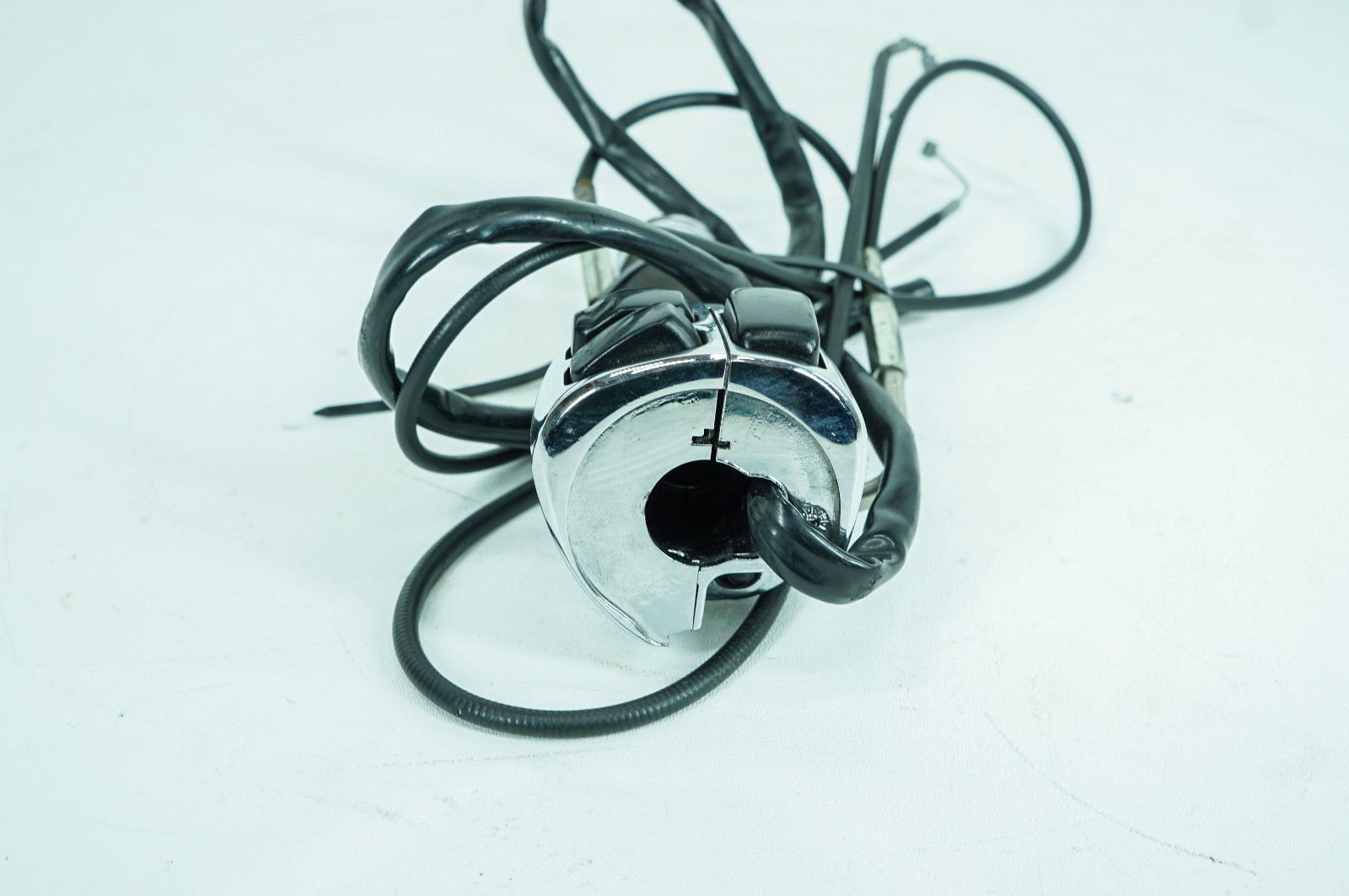 08 Harley Street Glide Touring OEM Right Engine Start Kill Switches Controls