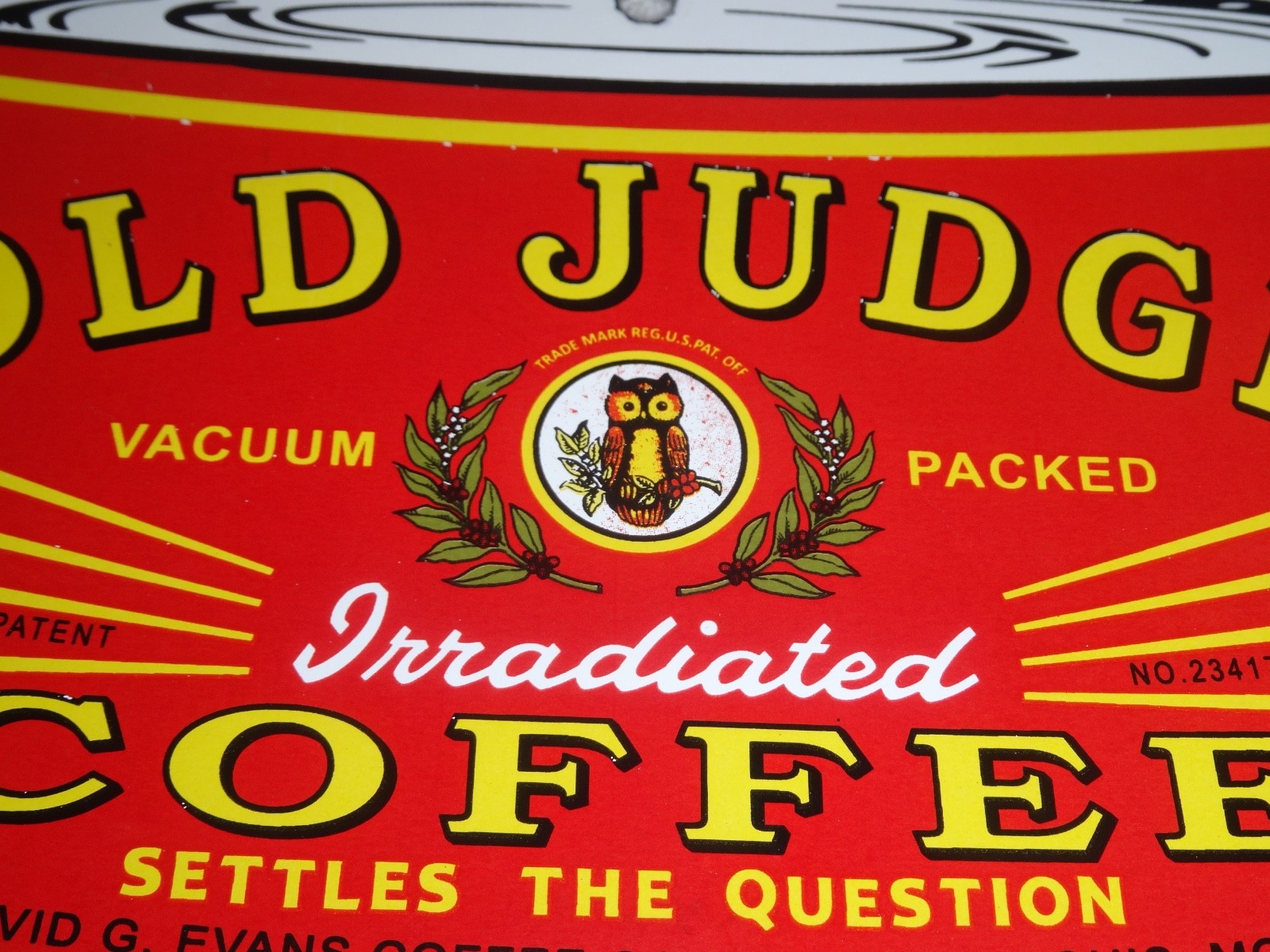 VINTAGE OLD JUDGE COFFEE CAN +OWL 7 3/4" PORCELAIN METAL SODA, GASOLINE OIL SIGN