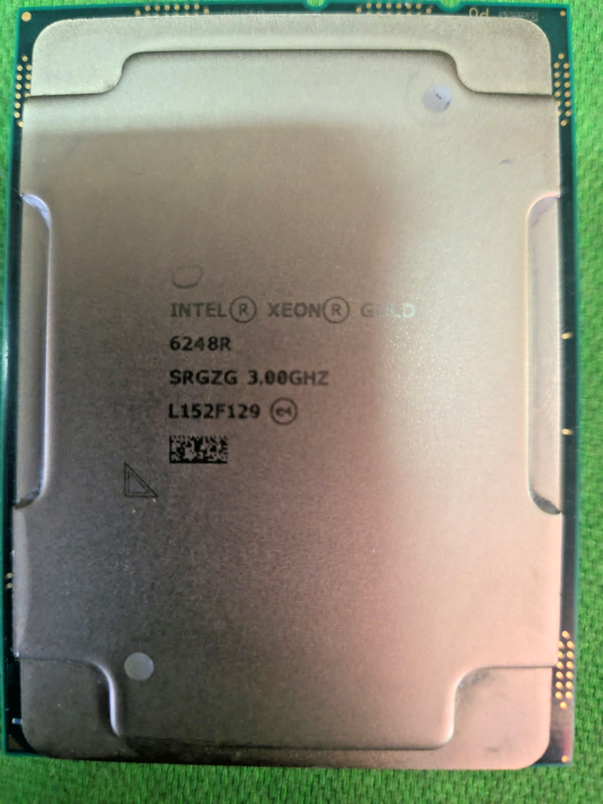 Intel Xeon 24-Core Gold 6248R 3.0GHz 35.75MB 205W Processor SRGZG CPU