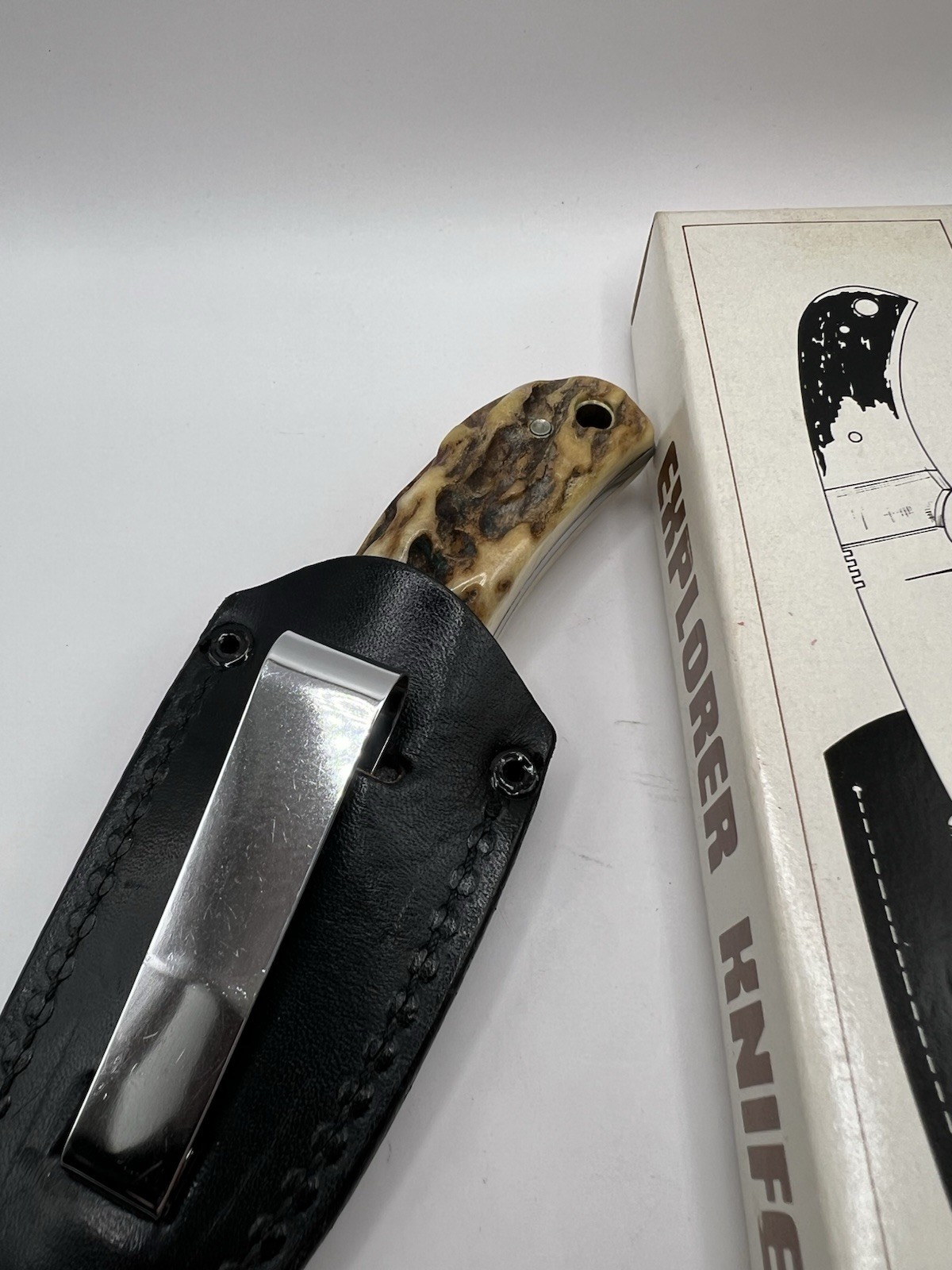 Gutmann Explorer vintage stag horn handle knife with box sheath