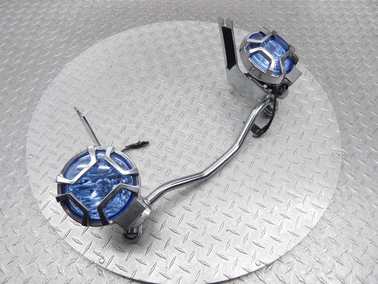 2000 Harley Electra Glide Ultra Classic FLHTCUI Accessory Aux Fog Light Bar