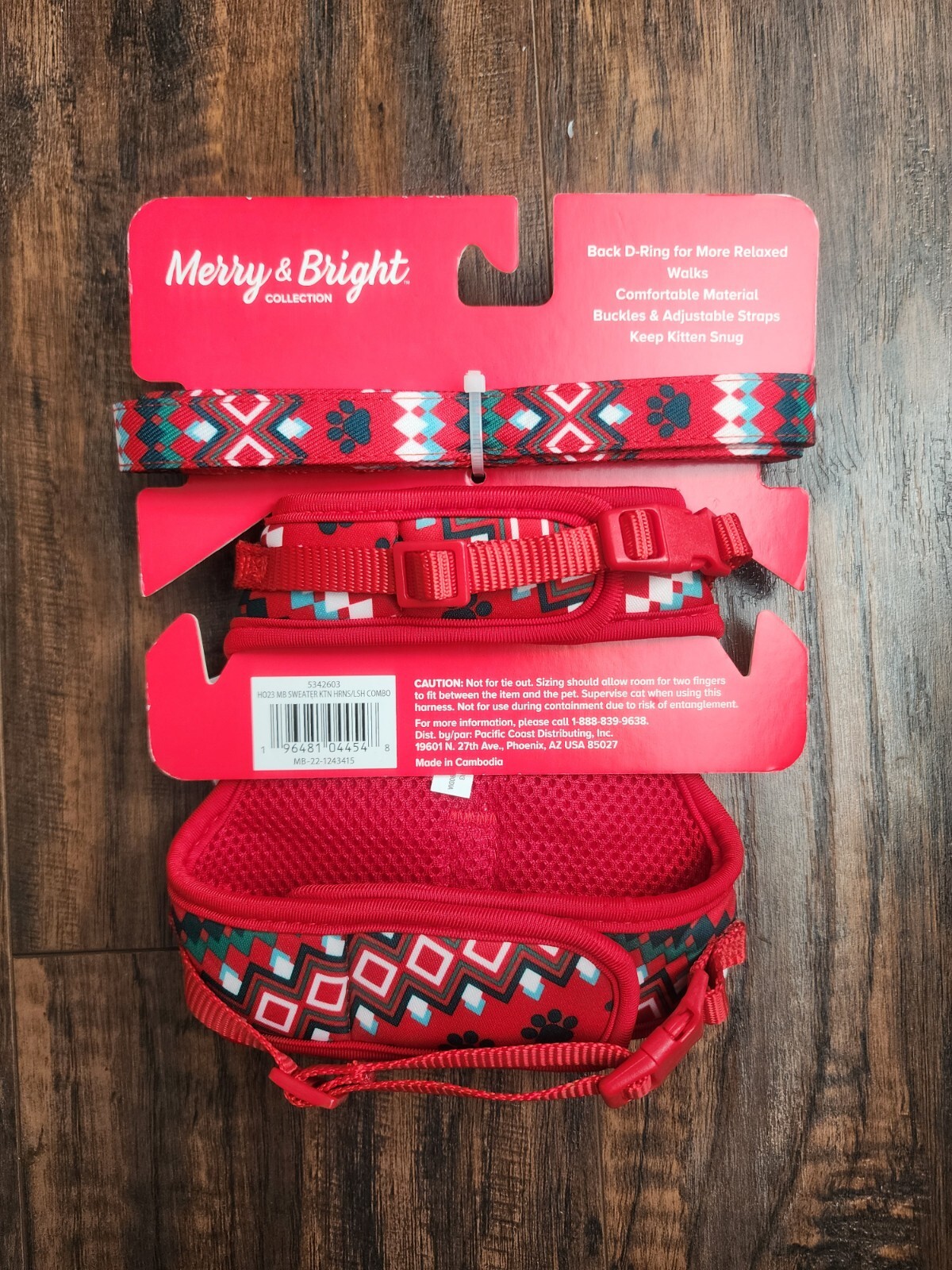 Merry & Bright Cat Vest Harness and Leash 2 Piece Red Holiday Theme NWT