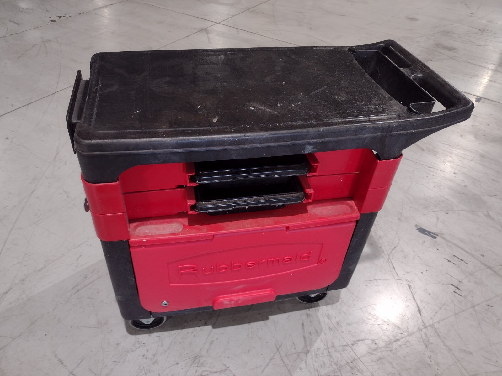 Rubbermaid 6180-88 Trades Cart