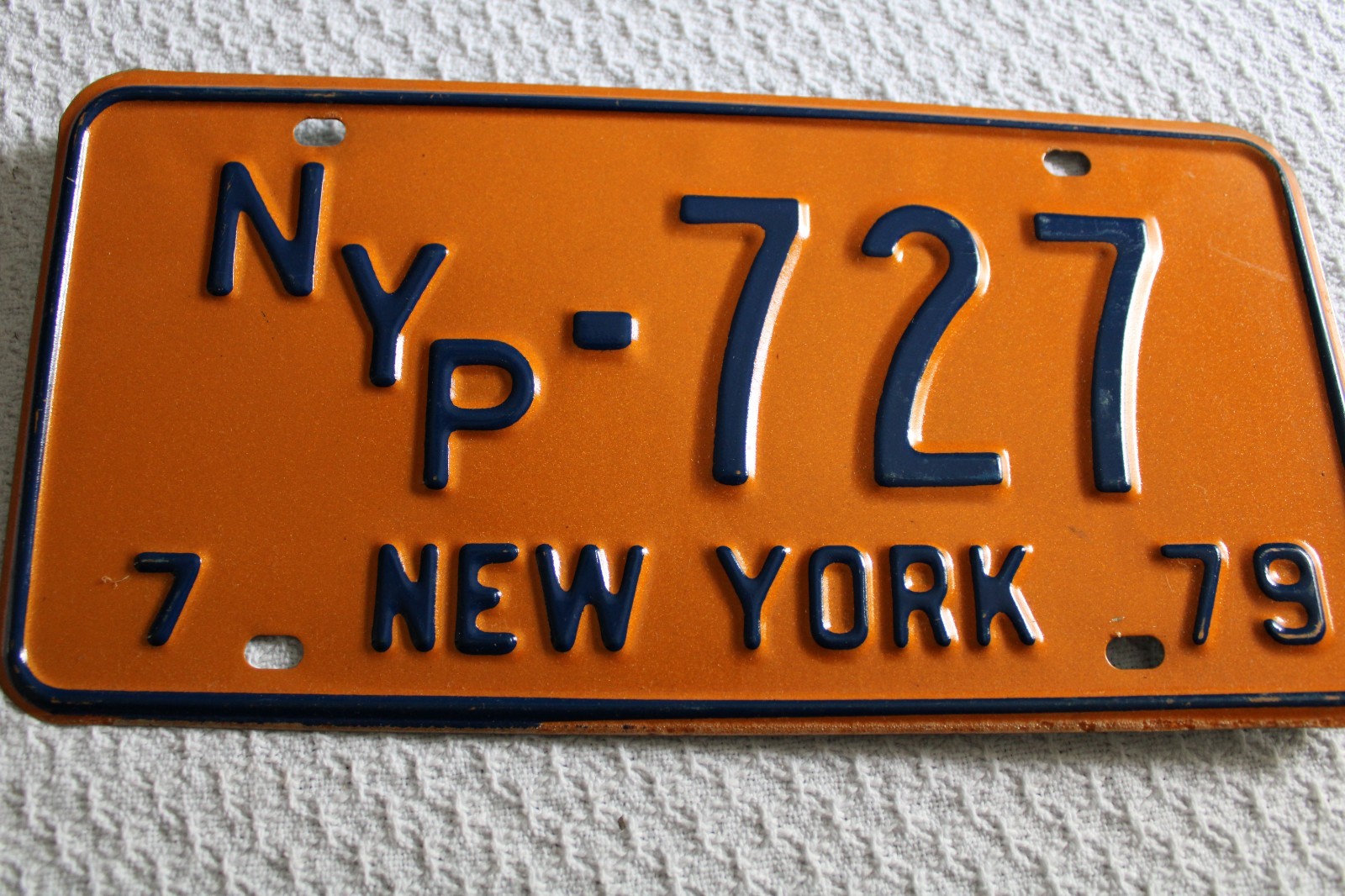 COLLECTION OF (9) NEWS/MEDIA/TV/RADIO PRESS LICENSE PLATES FROM VARIOUS STATES