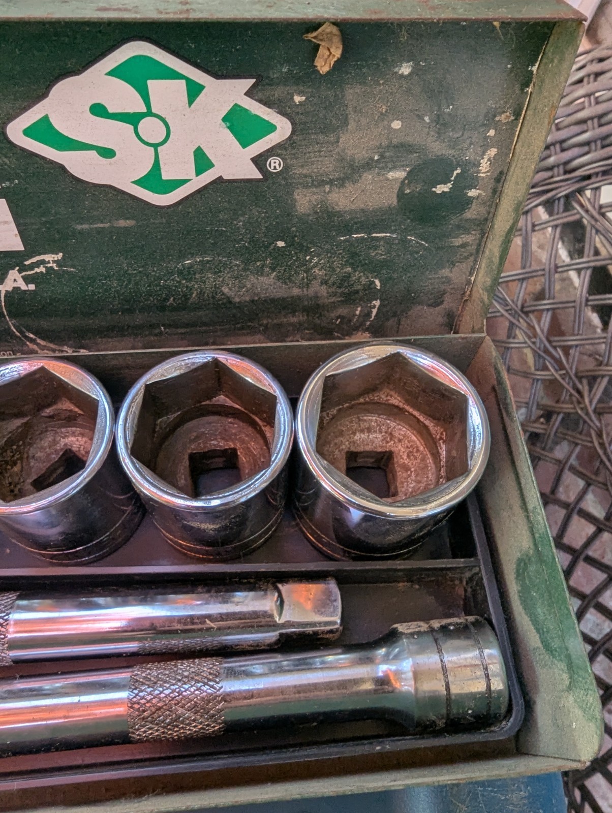 Vintage S-K 1/2" Drive 6 Pt. Socket Set #4116 7/16"-1 -1/4" Ratchet & Universal