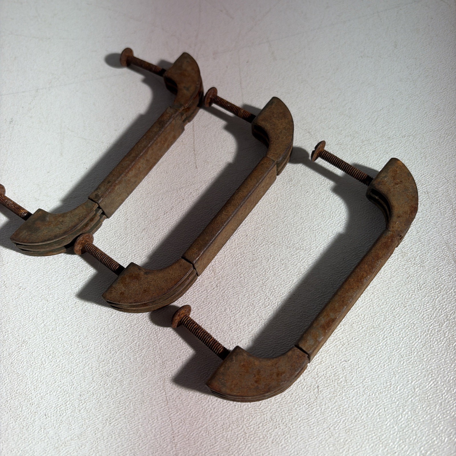 Vintage Art Deco Mid Century Modern Rustic Drawer Pulls Handles Set Of 3